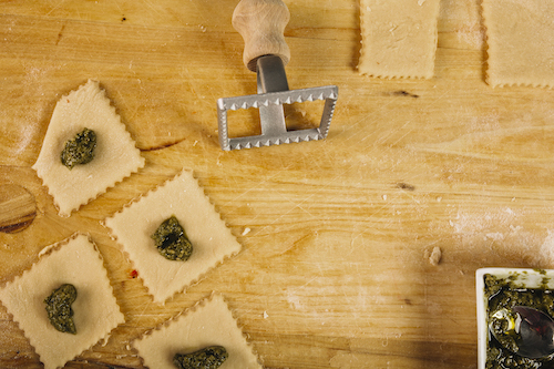 ¿Se pueden hacer albóndigas sin una máquina para hacer pasta?